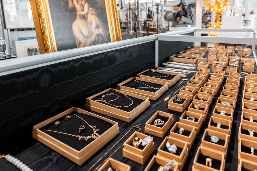 PFANDVERSTEIGERUNG STUTTGART - PFANDKREDIT L. GERMANN GMBH